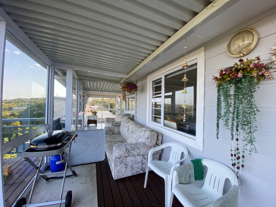 5 Bedroom Property for Sale in Cintsa East Eastern Cape